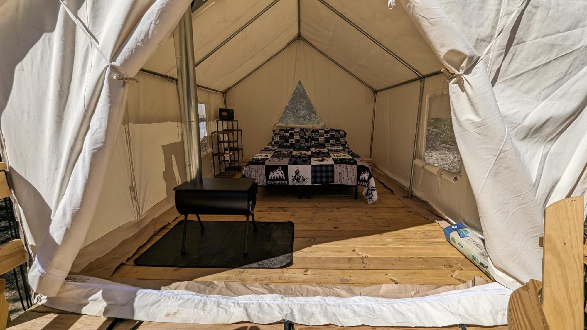 A Peace Of Heaven Cabins And Rv Vanderpool エクステリア 写真