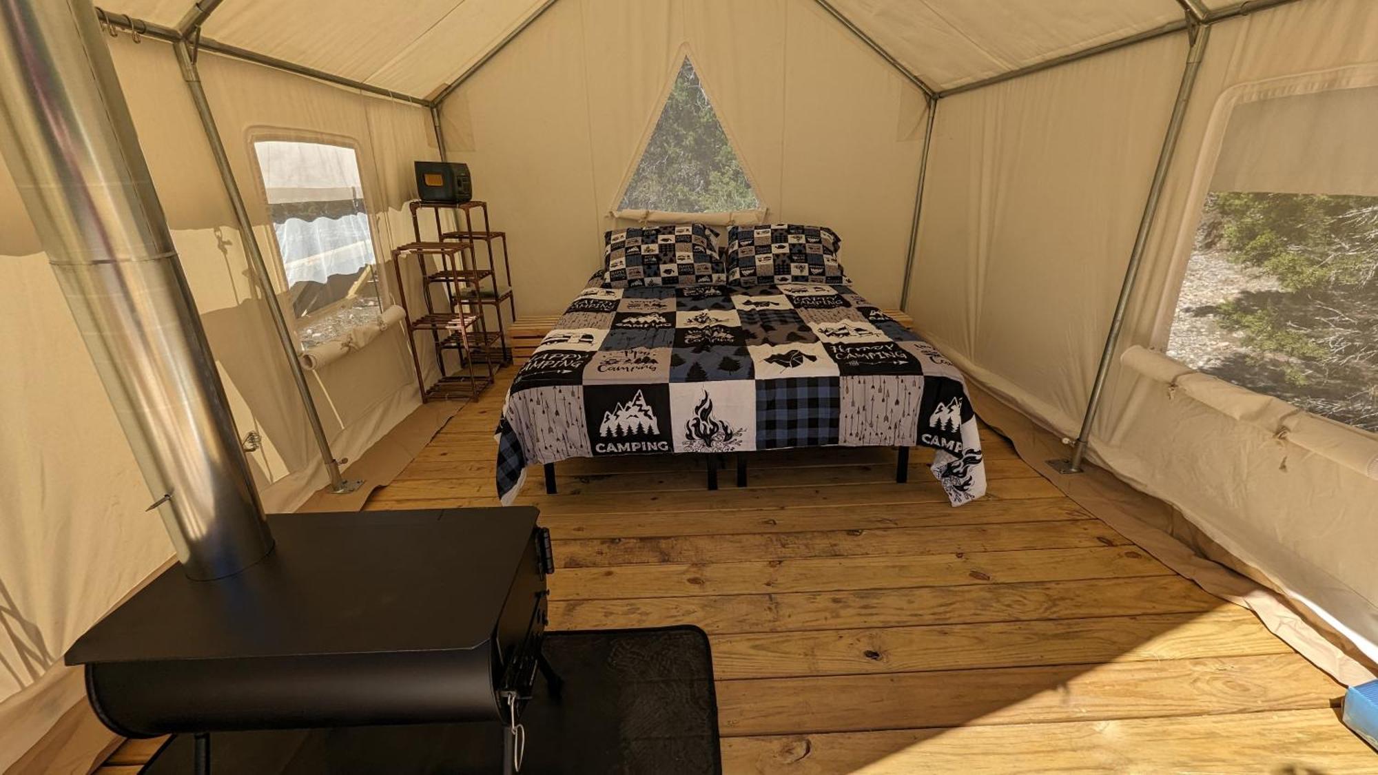 A Peace Of Heaven Cabins And Rv Vanderpool エクステリア 写真