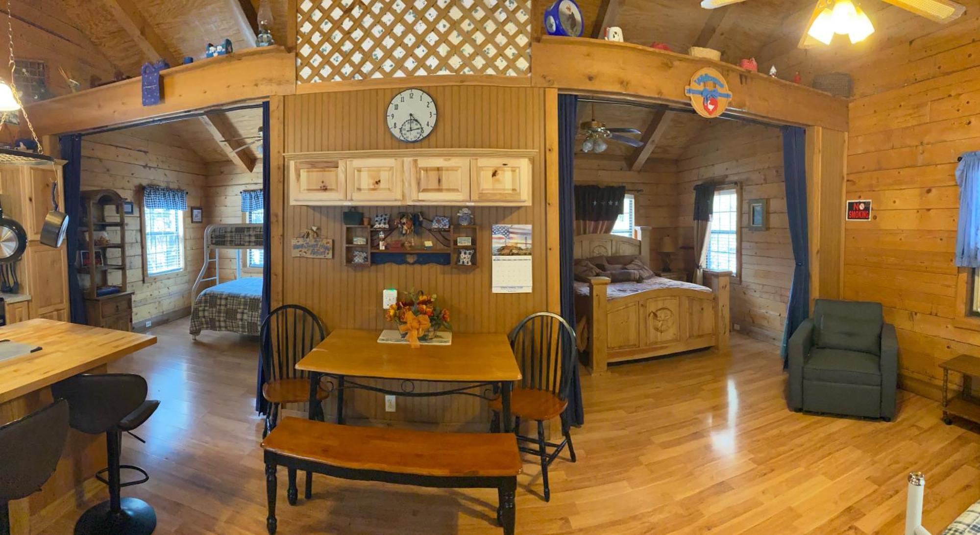 A Peace Of Heaven Cabins And Rv Vanderpool エクステリア 写真